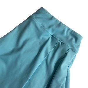 Tommy Bahama Golf XL Light Blue Skort Pocket in Shorts‎ Pleated
